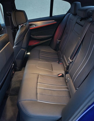 BMW Seria 5 cena 346245 przebieg: 38000, rok produkcji 2022 z Toruń małe 562